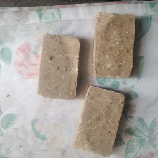 OYIAKWAN avocado face and body soap